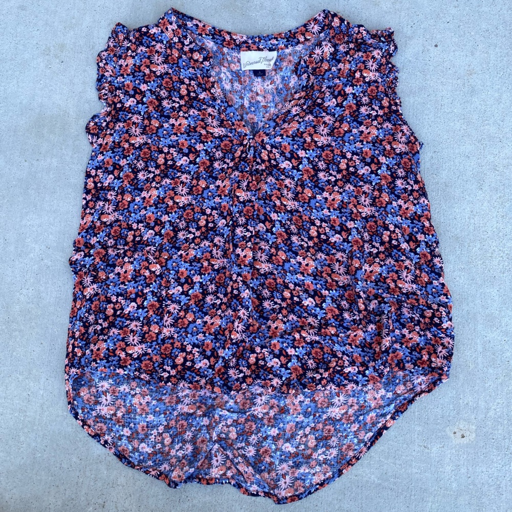 Universal Thread Floral Patterned Top
